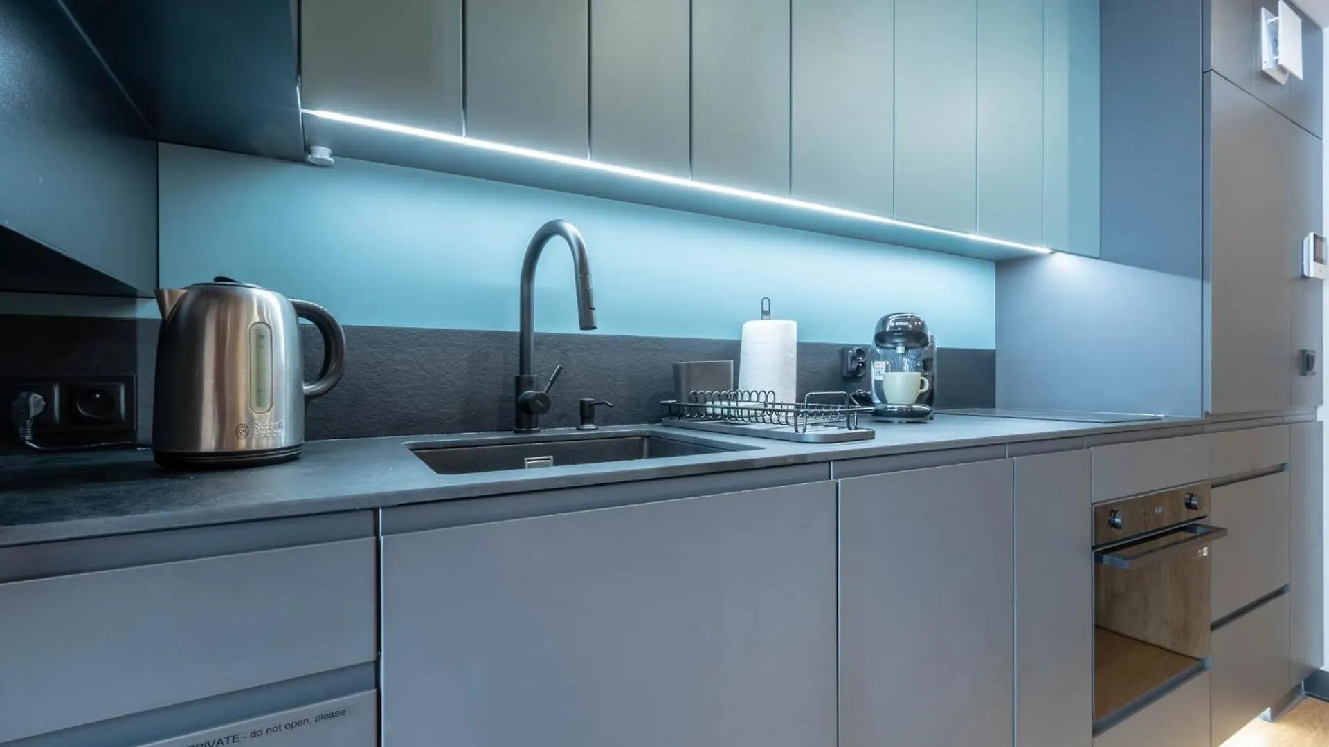 Warta Flow Apartment بوزنان